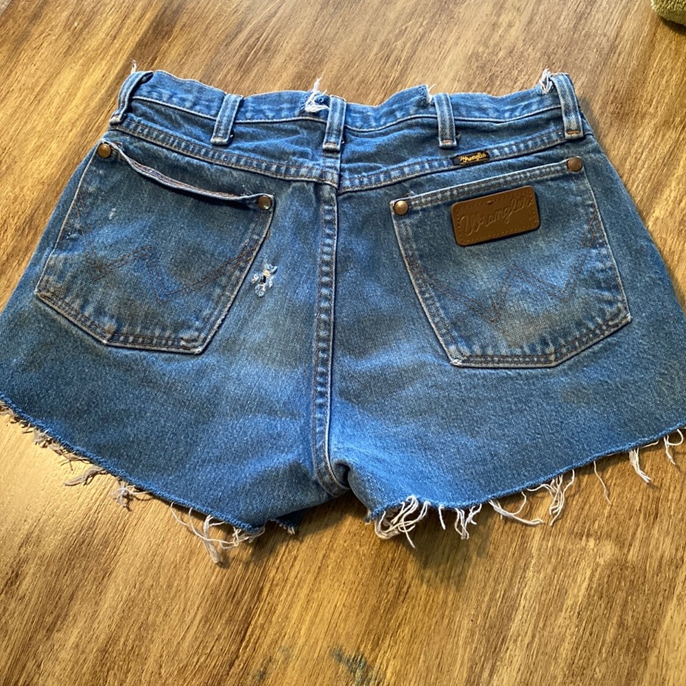 Vintage wrangler cut off shorts